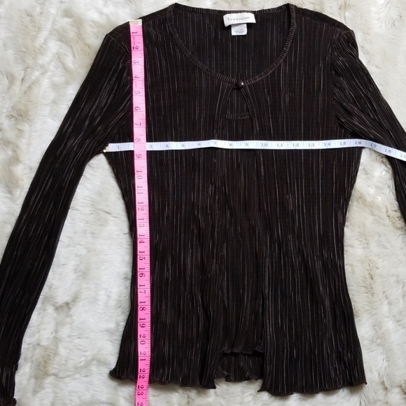 Tradition Top - Picture 5 of 8